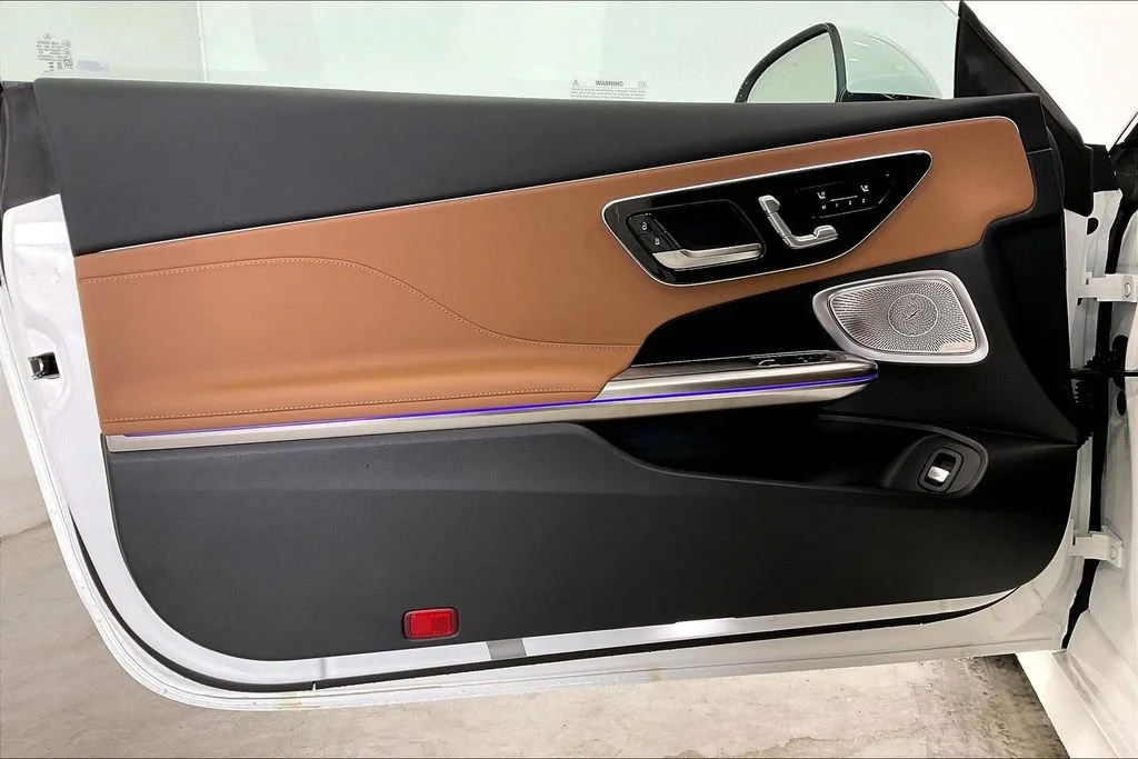 New 2026 Polar White Mercedes-Benz CLE 300 image 23