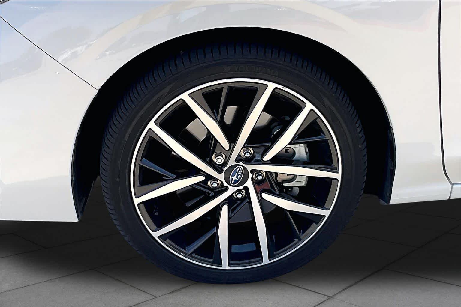 Used 2025 Crystal White Pearl Subaru Sport image 11