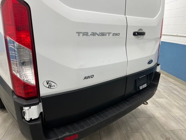 Used 2023 Oxford White Ford Base image 27