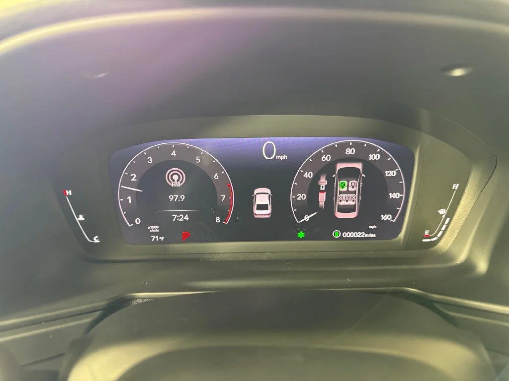 New 2026 Solar Silver Metallic Honda LX image 18