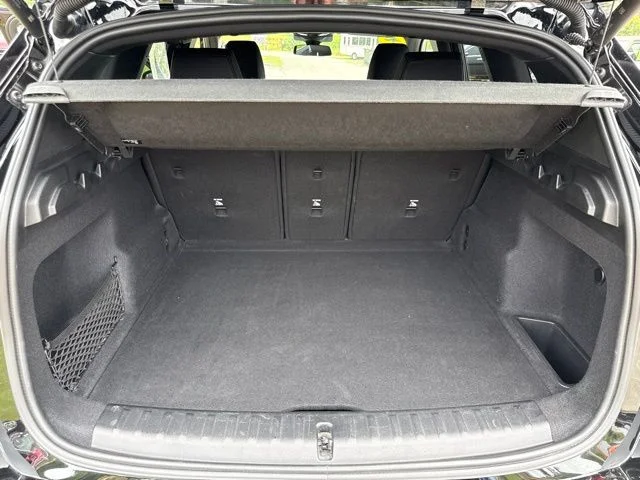 Used 2025 Black BMW xDrive28i image 21
