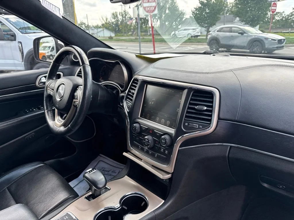 Used 2014 Beige Jeep Summit image 34