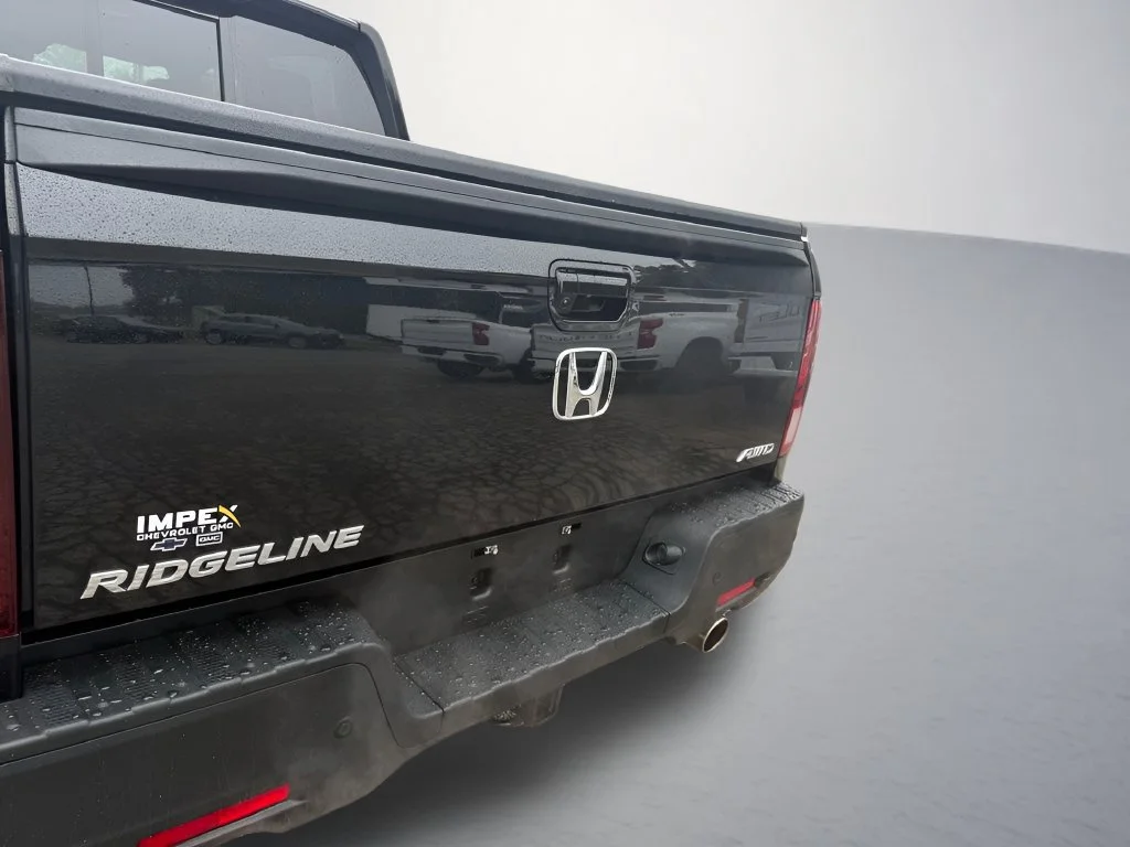Used 2023 Black Honda RTL-E image 34