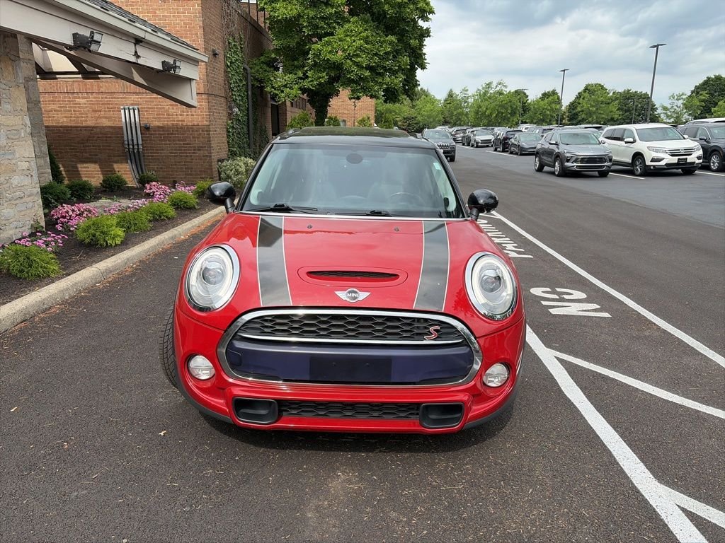 Used 2016 Blazing Red Metallic MINI Base image 3