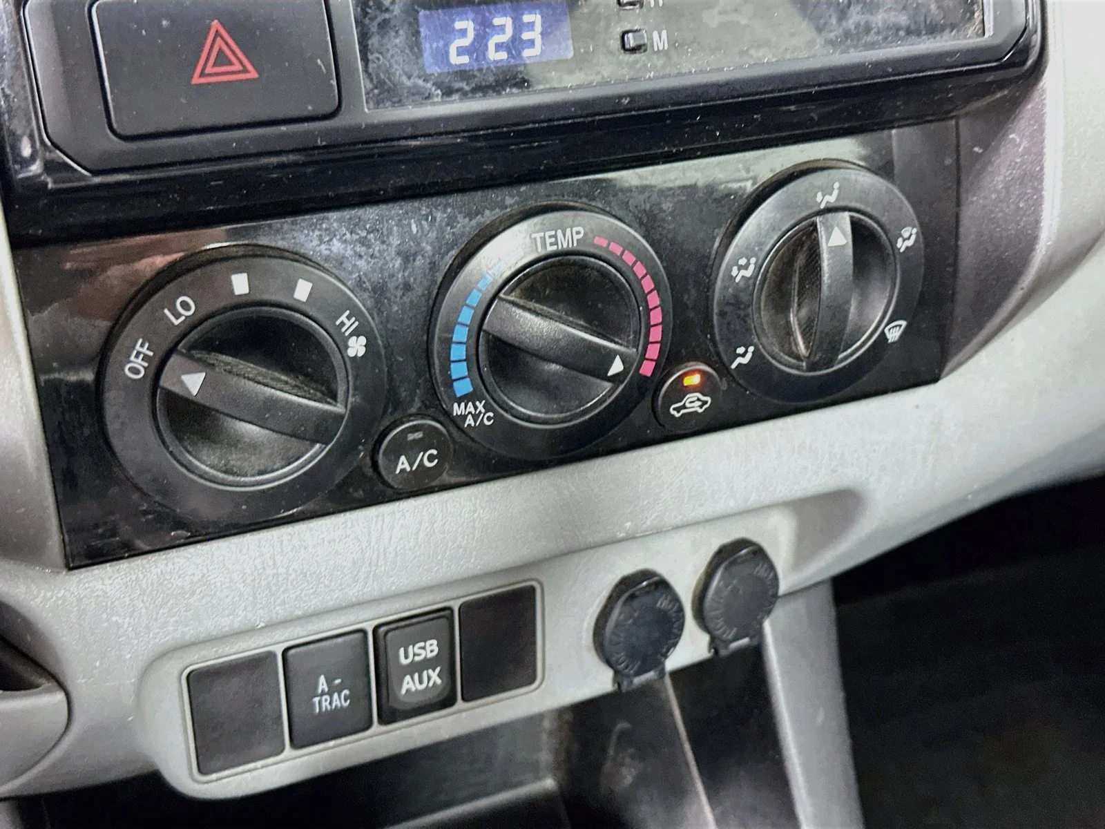Used 2012 Super White Toyota Base image 15