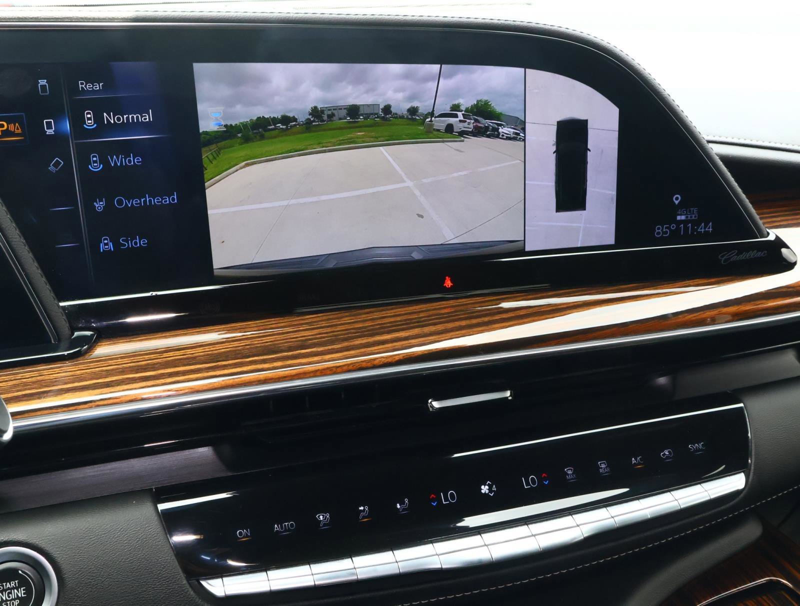 2023 Cadillac Escalade Luxury - Photo 31