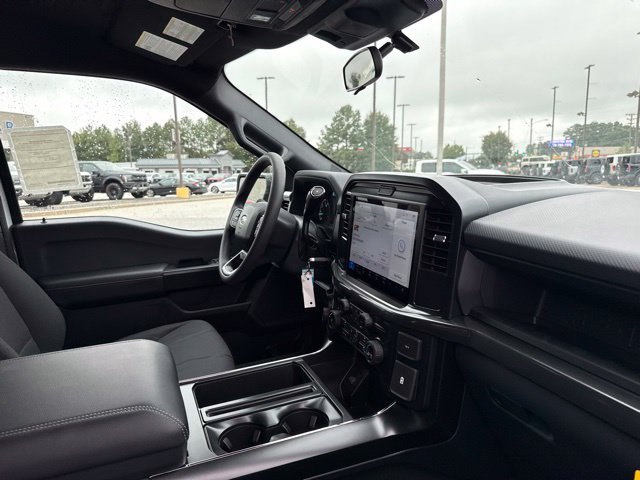 New 2026 Oxford White Ford STX image 14