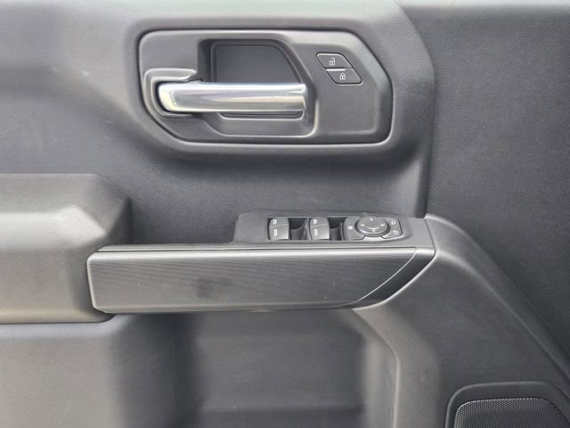 2025 Chevrolet Silverado 1500 Custom - Photo 18