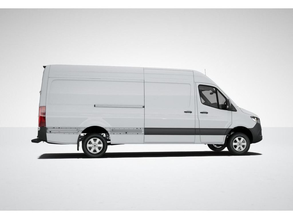 New 2026 White Mercedes-Benz Cargo 170 WB image 17