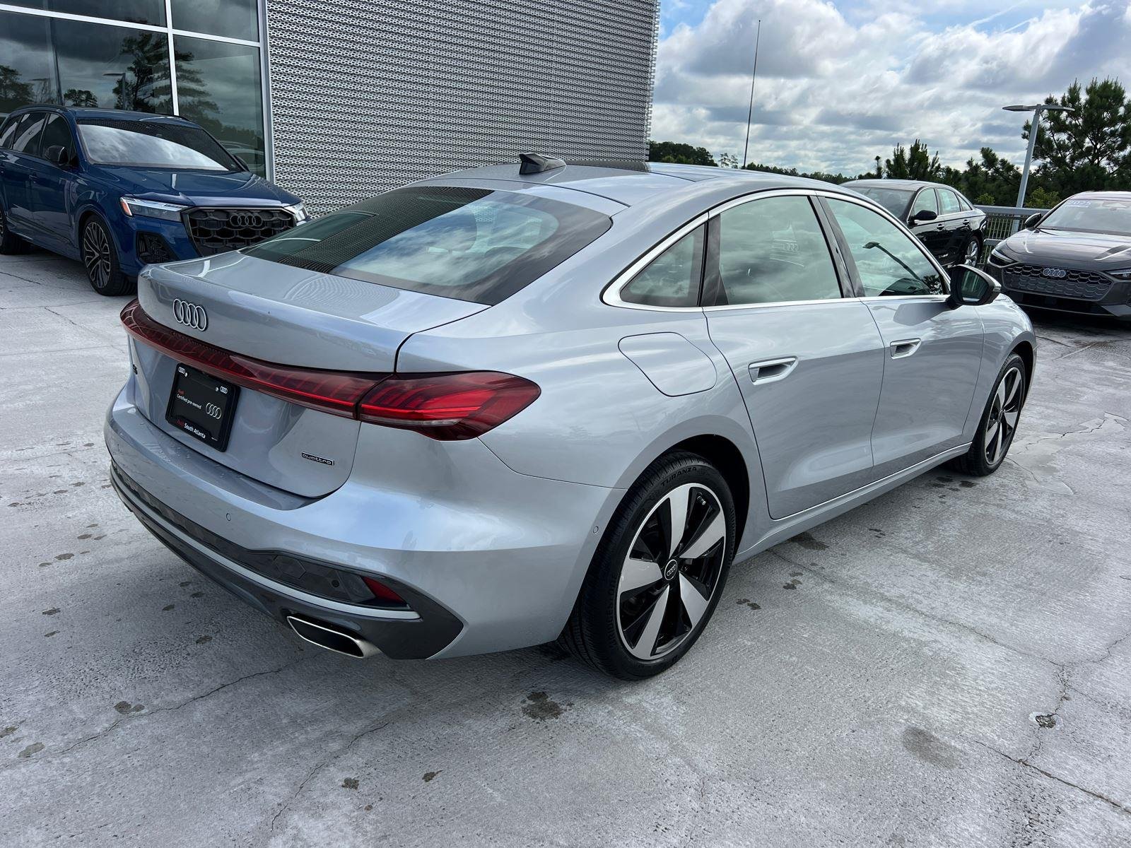Used 2025 Florett Silver Metallic Audi Premium Plus image 5