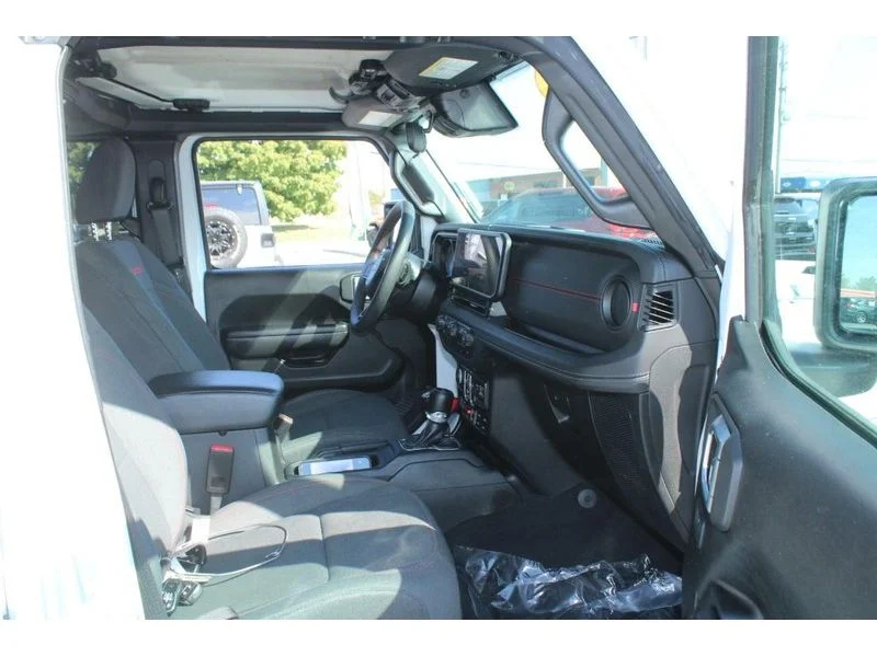 Used 2024 Bright White Clearcoat Jeep Rubicon image 11