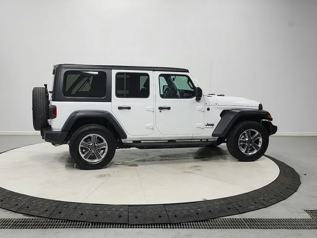 Used 2023 White Jeep Sport image 8
