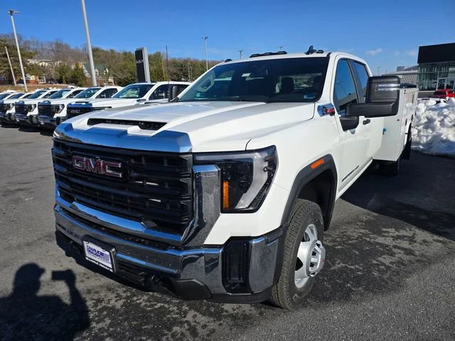 2026 GMC Sierra 3500 Chassis Cab Pro - Photo 25