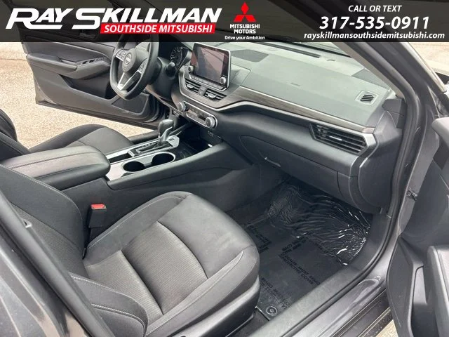 Used 2024 Gray Nissan 2.5 SV image 16