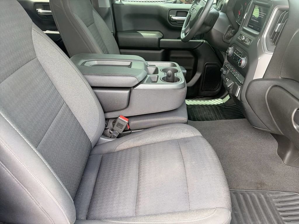 Used 2023 Black Chevrolet Custom image 8