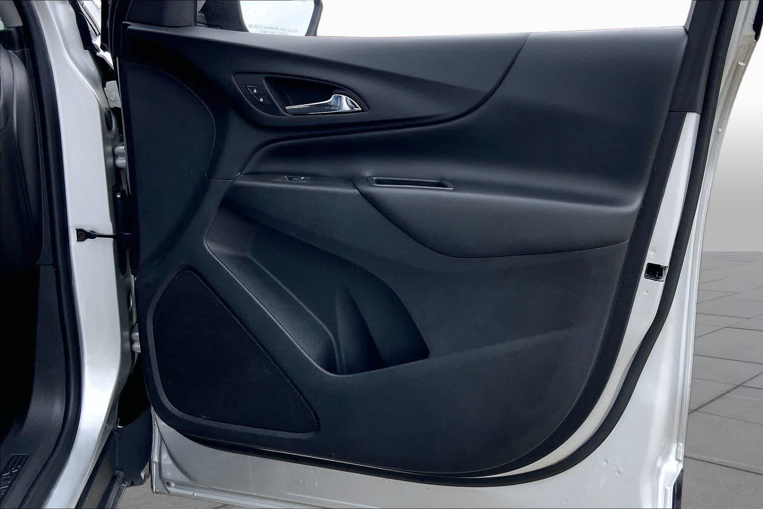 Used 2020 Silver Ice Metallic Chevrolet LT image 22