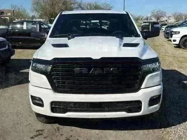 New 2026 Ivory White Tri-Coat Pearl-Coat Exterior Paint RAM LARAMIE image 3