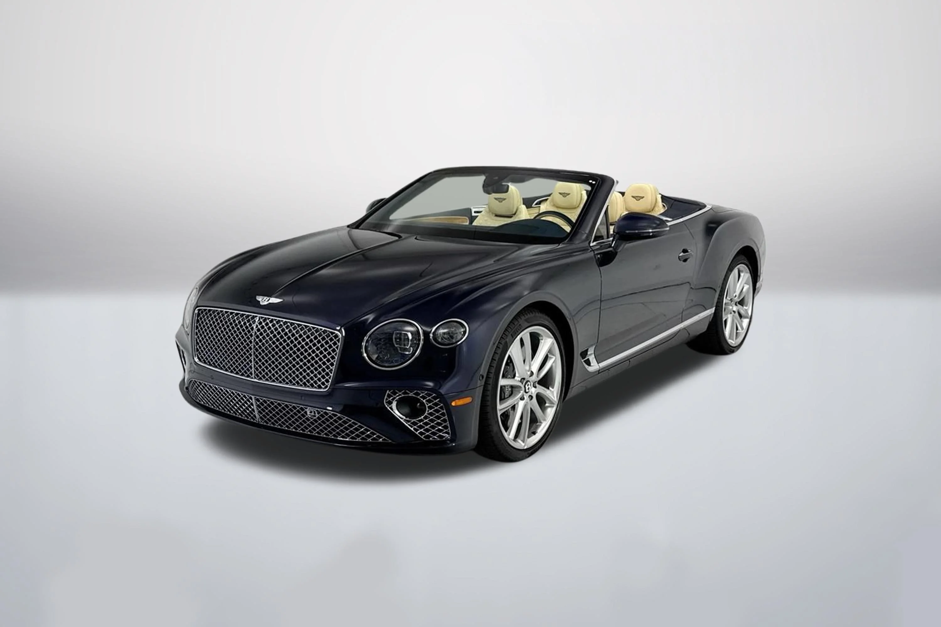 Used 2021  Bentley V8 image 1