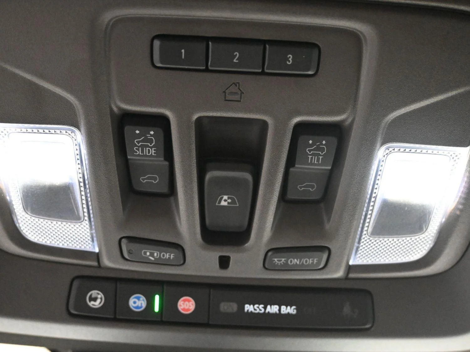 Used 2023 Onyx Black GMC Denali image 37