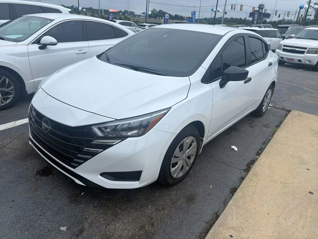 Used 2025 White Nissan 1.6 S image 2