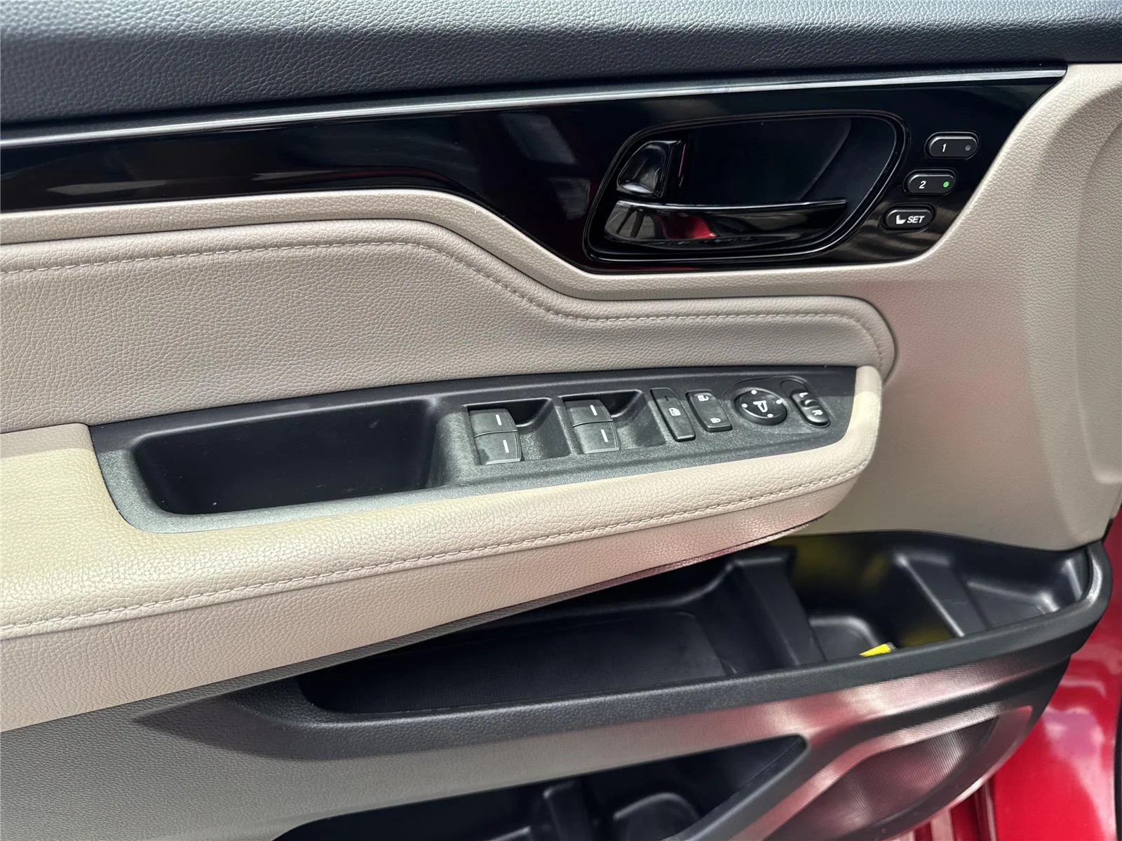 Used 2024 Radiant Red Metallic II Honda Touring image 18