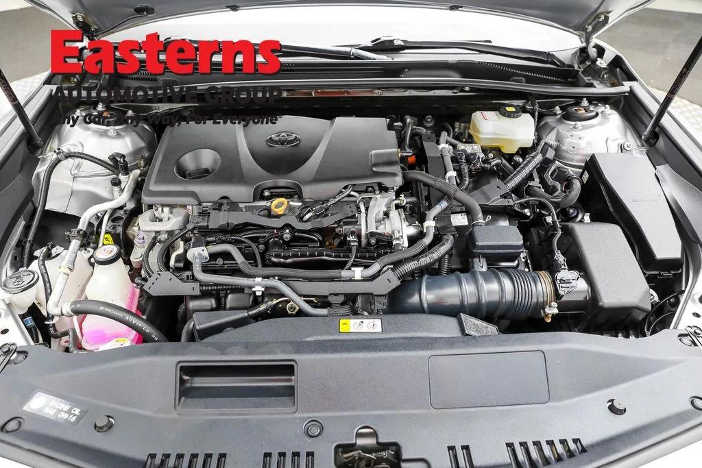 Used 2020 Silver Toyota LE image 7