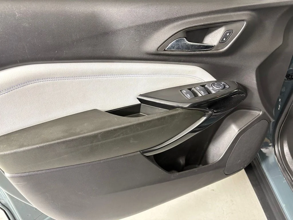 Used 2025 Gray Chevrolet LT image 13