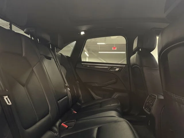 Certified Used 2023  Porsche S image 33