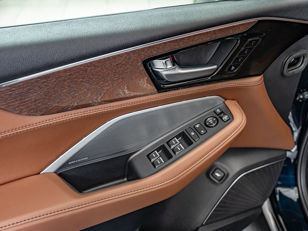 New 2026 Majestic Black Pearl Acura Advance Package image 18