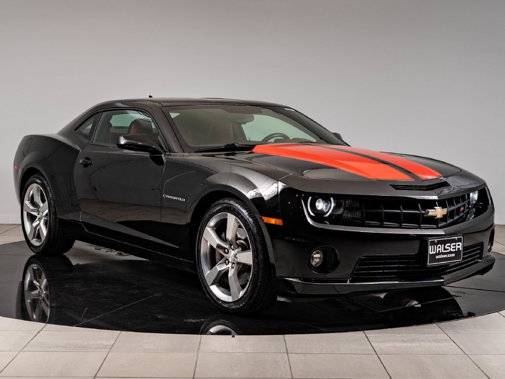 Used 2011 Black Chevrolet SS image 12
