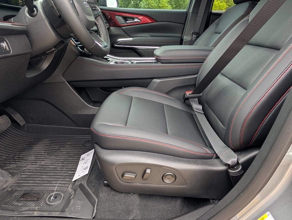 2026 Chevrolet Traverse Z71 - Photo 10