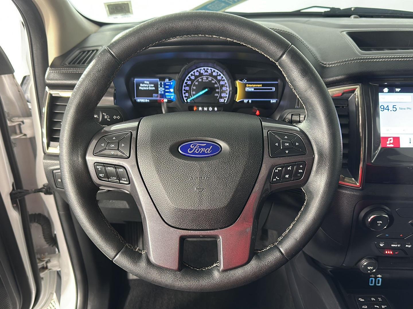 Used 2019 Oxford White Ford LARIAT image 18