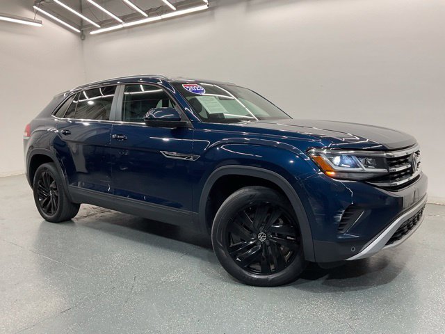 Used 2023 Volkswagen Atlas Cross Sport SE w/Tech with VIN 1V2WE2CA2PC204169 for sale in Middlesboro, KY
