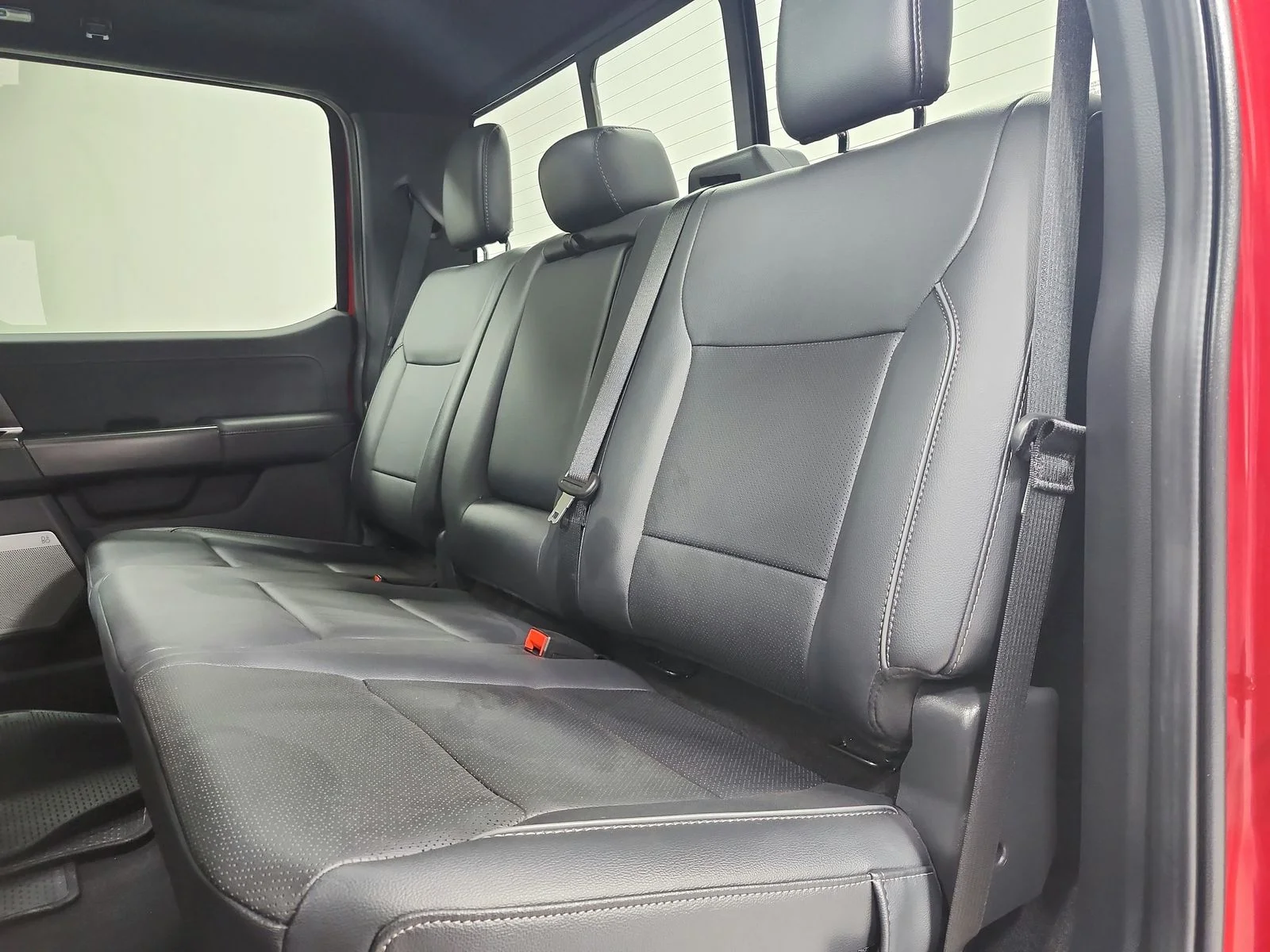Used 2025 Red Ford Lariat image 11