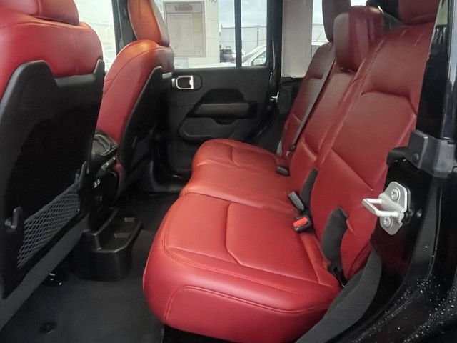 2024 Jeep Wrangler 4-Door Rubicon 392 - Photo 12