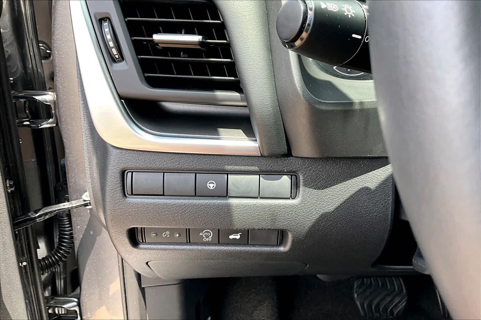 Certified Used 2023 Gun Metallic Nissan SV image 32