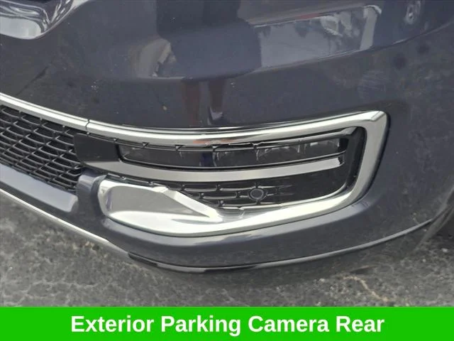 Certified Used 2023  Jeep Series III image 18