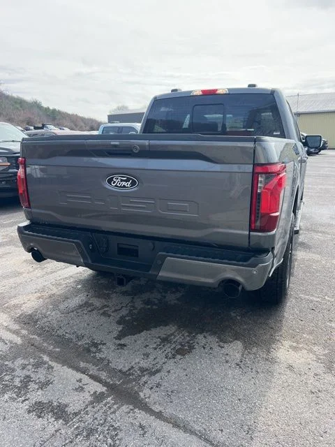 Used 2026 Gray Ford XLT image 9