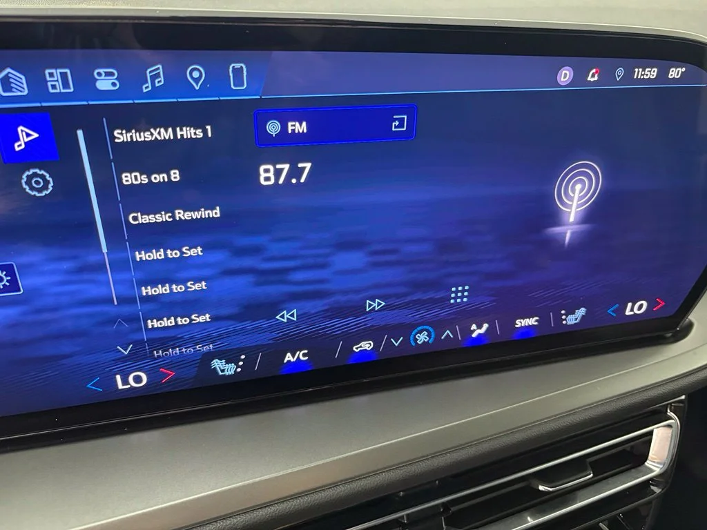 Used 2025 Black Chevrolet LT image 31