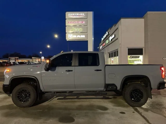 2025 Chevrolet Silverado 2500HD ZR2