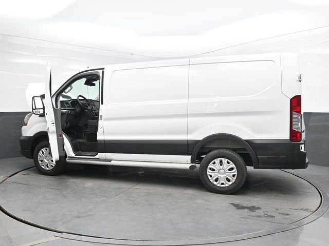 Used 2025 White Ford Base image 52