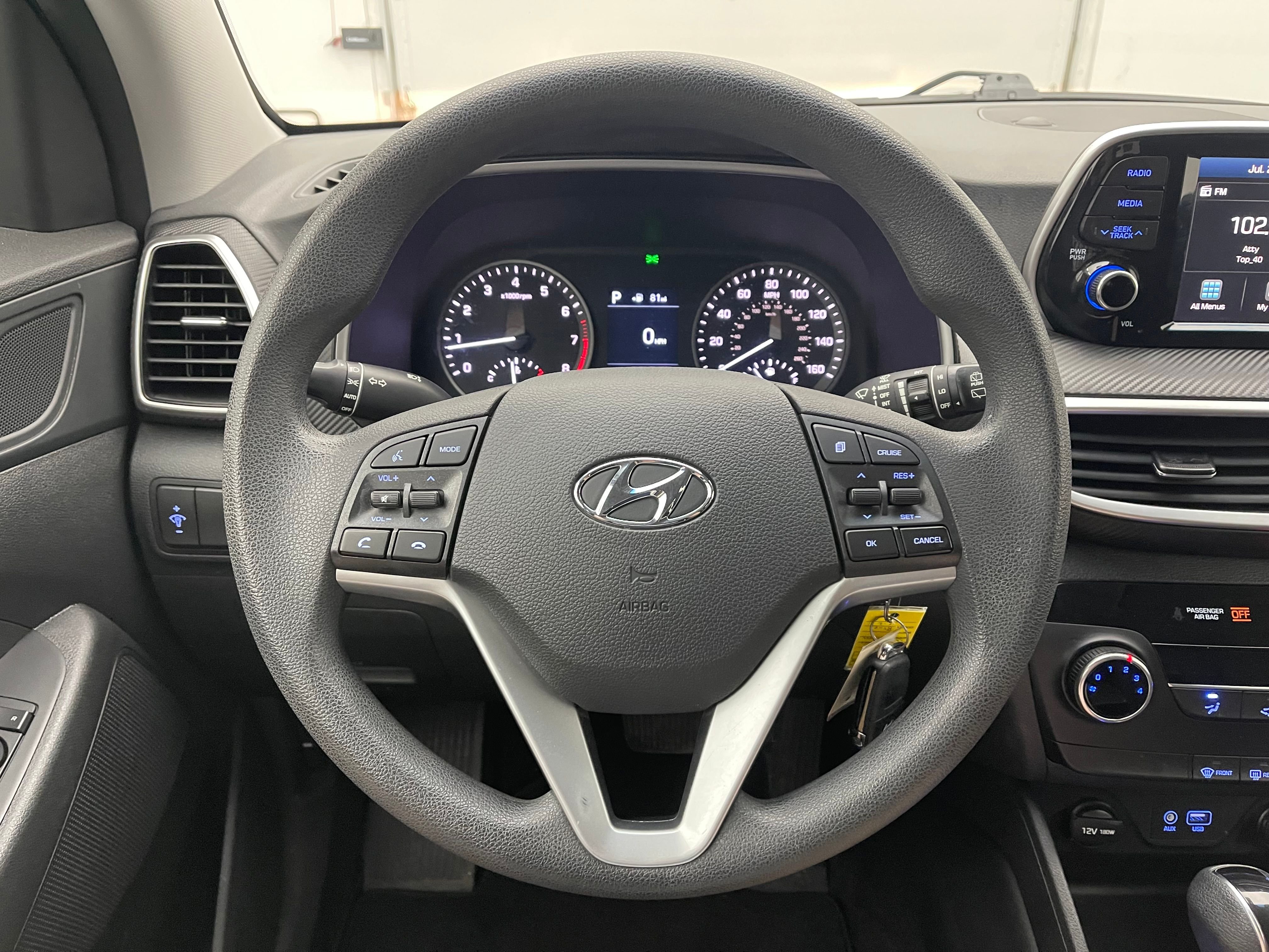 Used 2021 Dusk Blue Hyundai SE image 16