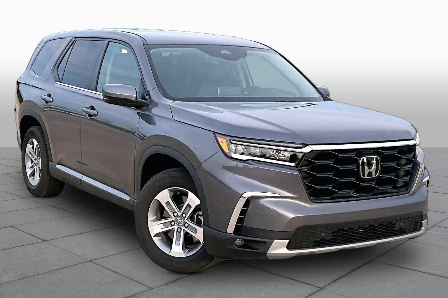 Certified Used 2025 GRAY Honda EX-L image 3