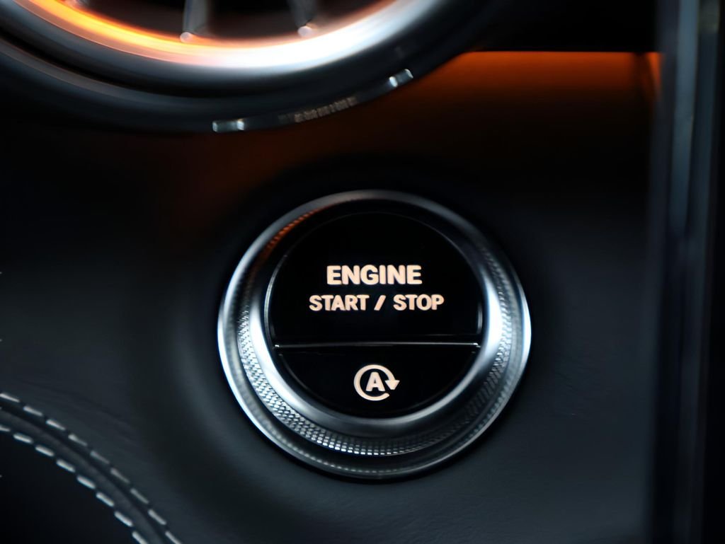 New 2026 Obsidian Black Metallic Mercedes-Benz SL 43 AMG® image 33