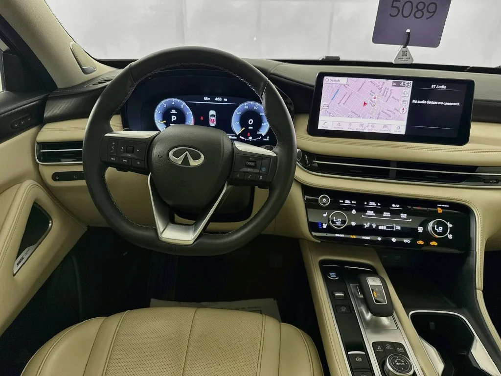 Certified Used 2024 Silver INFINITI Sensory image 31