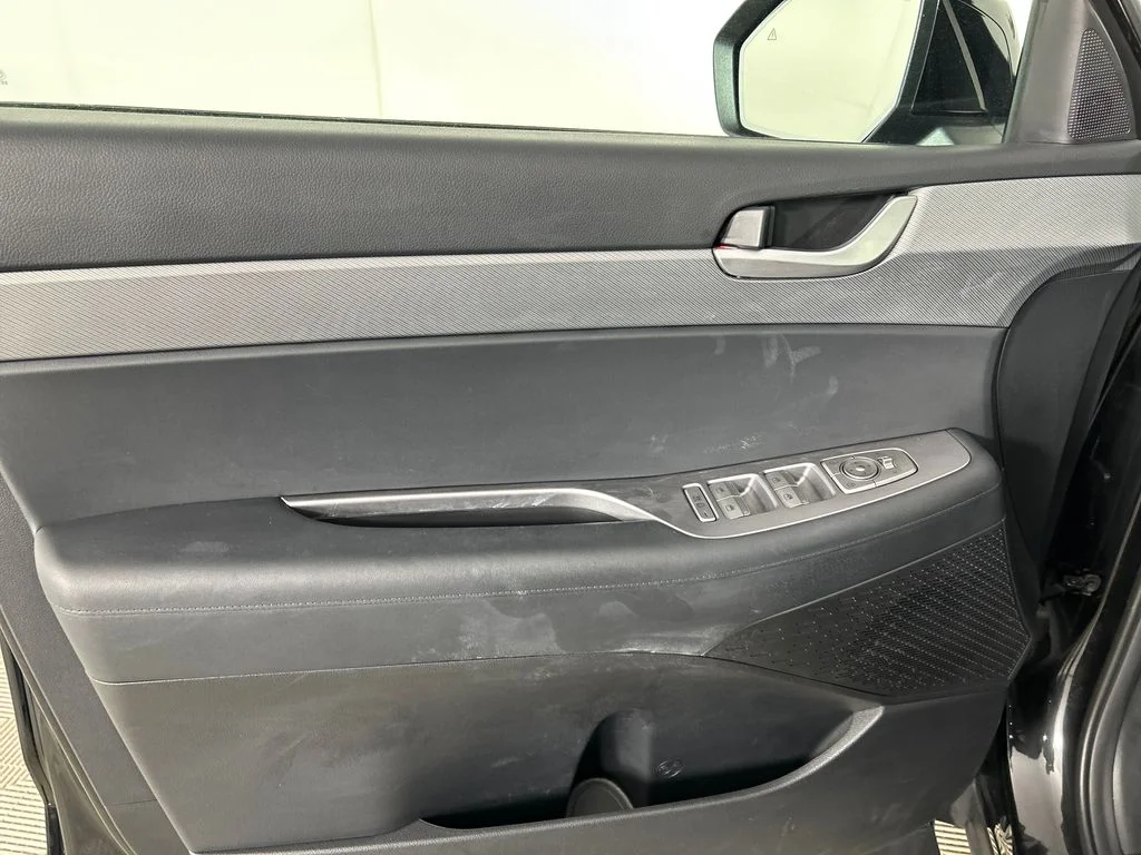 Used 2025 Black Hyundai XRT image 12