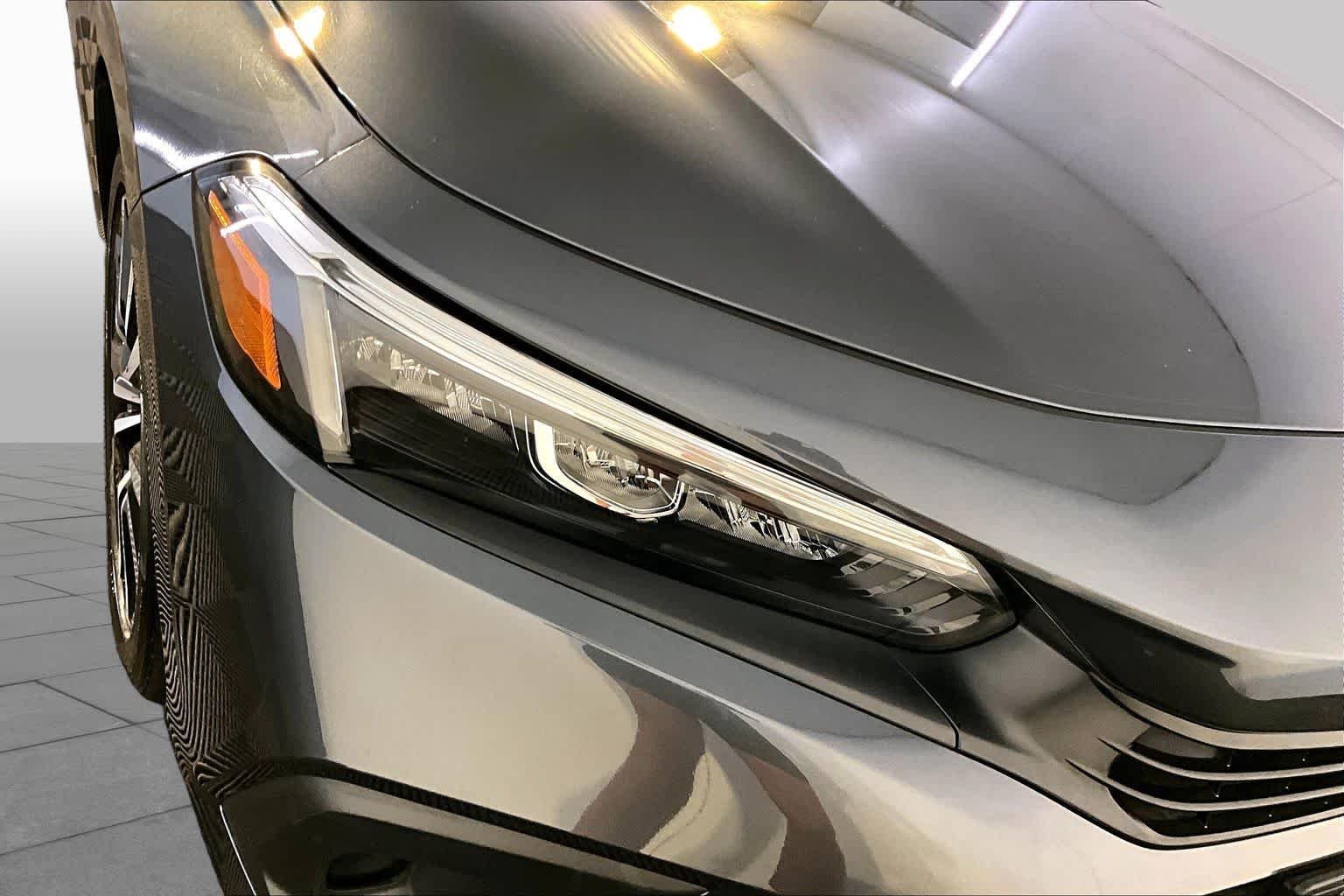 Used 2024 Meteorite Gray Metallic Honda EX image 27