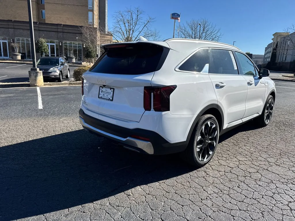 New 2026 White Kia EX image 3