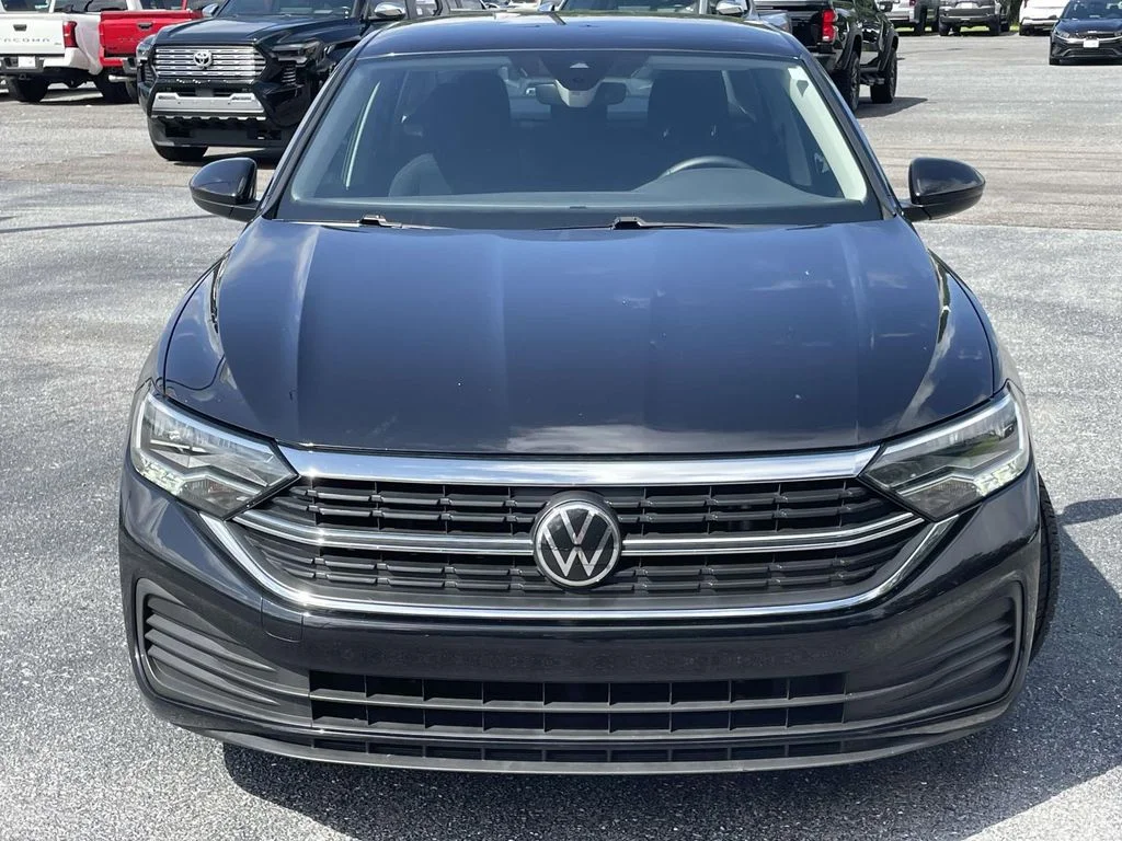 Used 2022 Deep Black Pearl Volkswagen S image 8