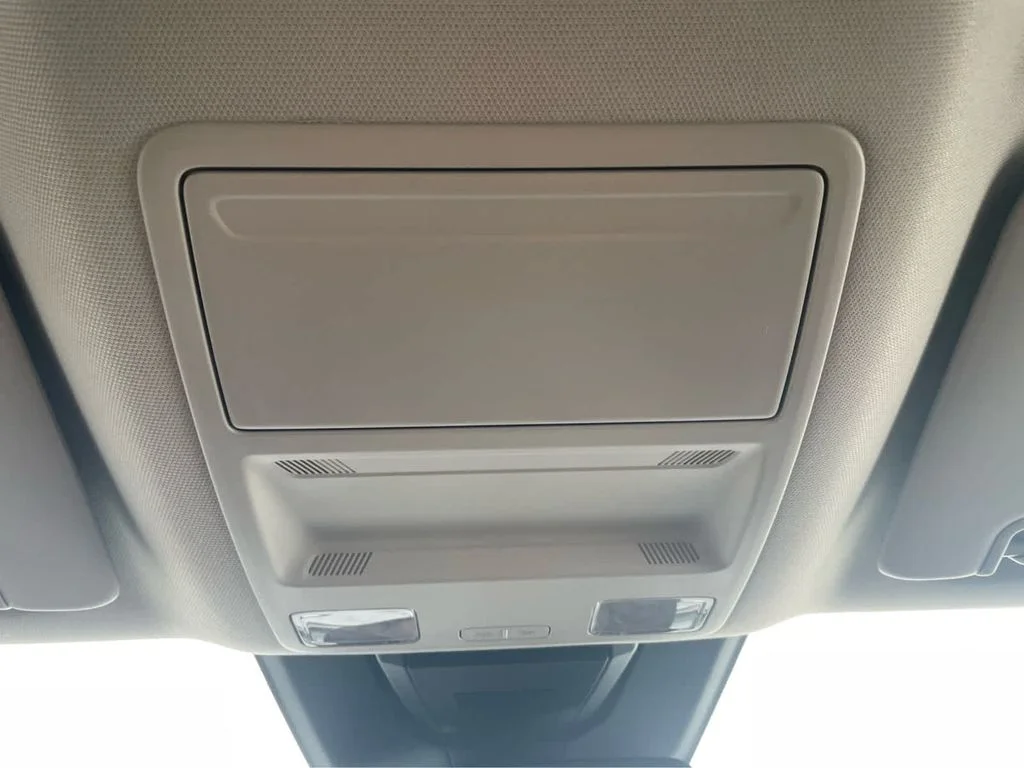 Used 2025 Gray Ford XL image 27